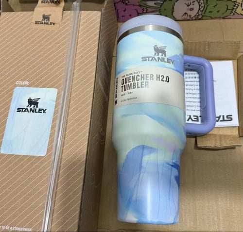 ( قويارد ازرق قاني + ستانلي ازرق بحري ) Goyard