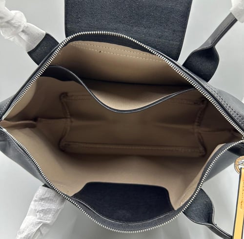 لونق تشامب جلد ( اسود )