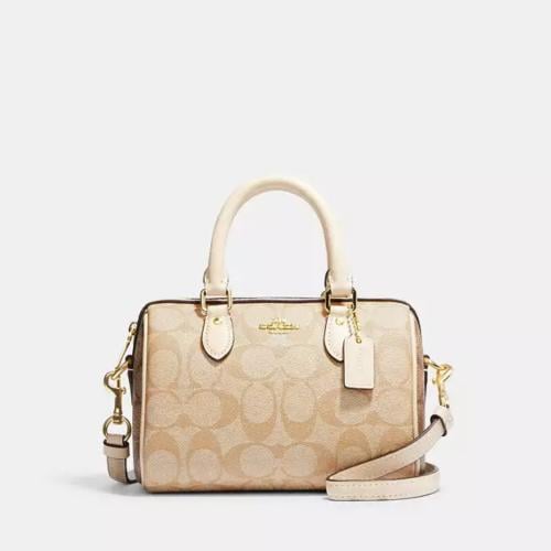 كوتش ميني (بيج ) Coach