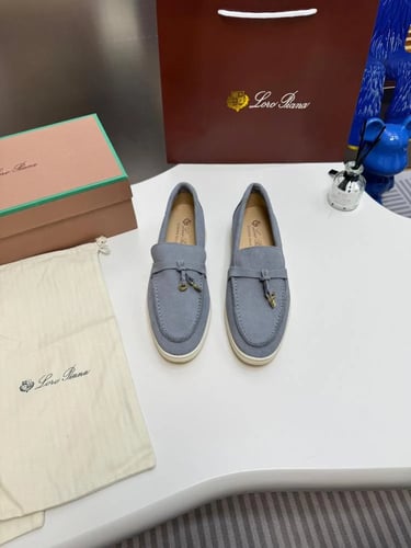 شوز لورو بيانا