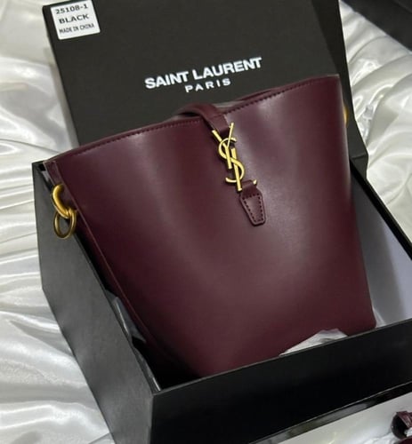 طقم حقيبة فلات سان لوران + الملحقات