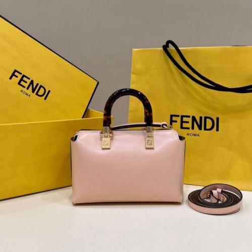 فـندي ( لحمي ) - Fendi