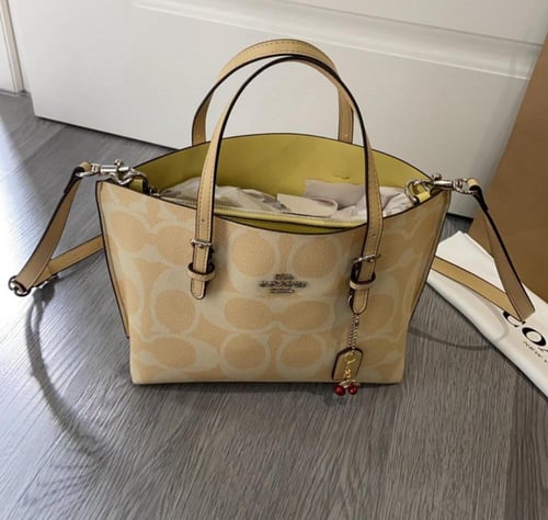 coach ( كوتش مولي اصفر )Mollie Tote Bag 25
