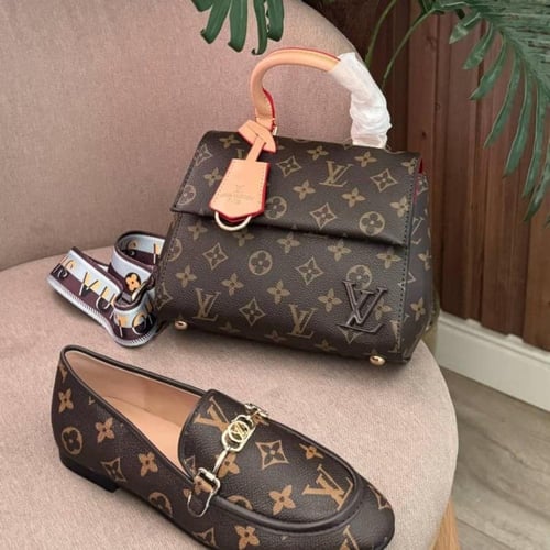 طقم LV لويس فيتون بني حقيبة + شوز مع الملحقات