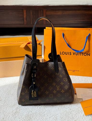 حقيبة All In One MM بني اسود