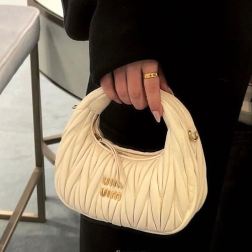 ( بيج ) Miu Miu - Beige
