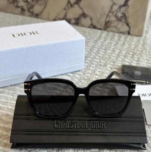 نظارة ديور Dior ( اسود )