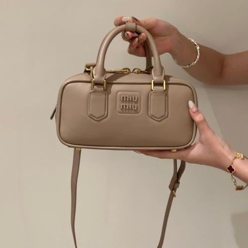 (ميو ميو + بيج ) MIU MIU