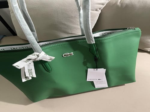 لاكوست ( اخضر ) Lacoste - green