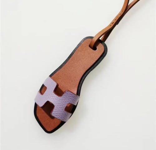 تعليقة - سيلبر هيرمز