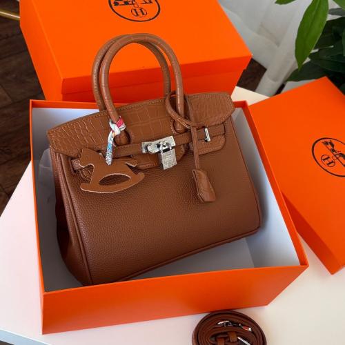بيركن ( بني ) Hermès مع الملحقات