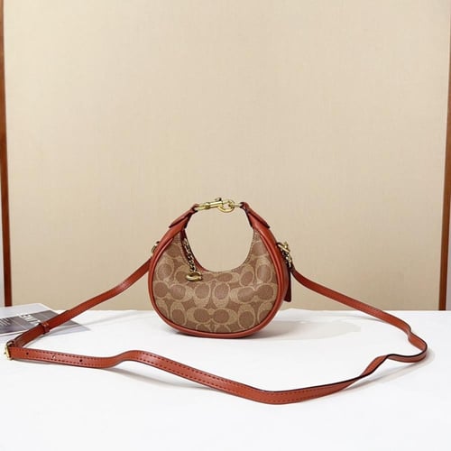 Coach Jonie ( كوتش جوني بني )