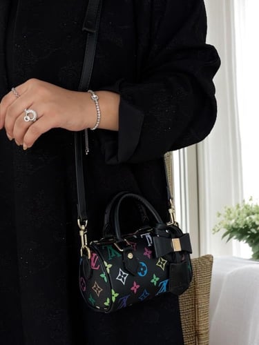 لويس فيتون مع الملحقات