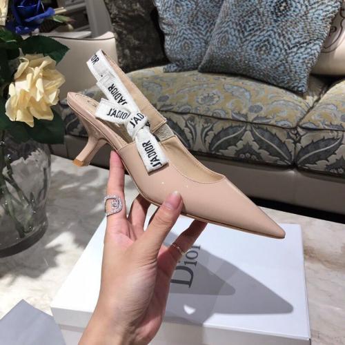 كعب ديور ( بيج ) Dior shoes