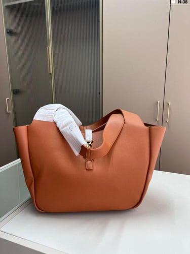 توت باق سان لوران ( بني جملي)