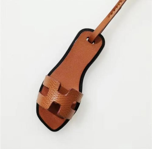 تعليقة - سيلبر هيرمز