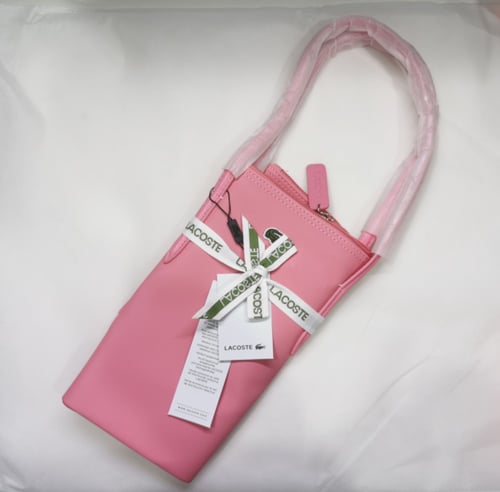 ( وردي داكن ) Lacoste - dark pink