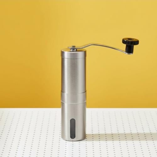 طاحونة يدوية