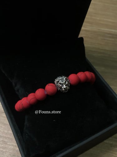 سوارة الاسد احمر