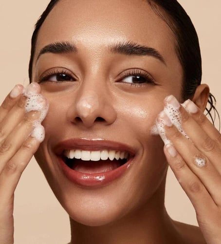 انوا مسحوق تنظيف وتفتيح البشرة بانزيم الارز - 40 ج...