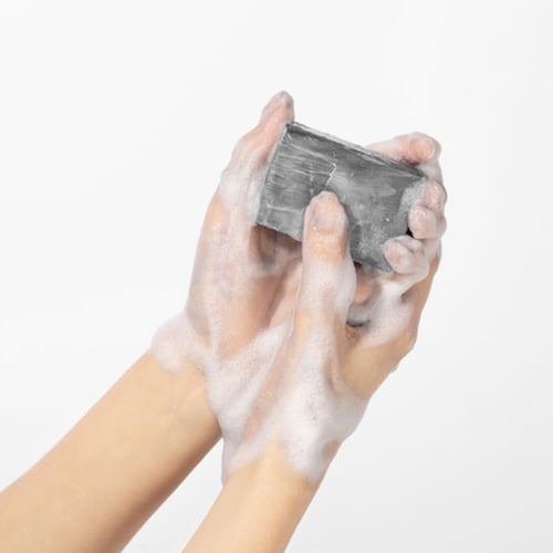 صابون تنظيف البشرة والعناية بالمسام من ناسيفيك - 1...