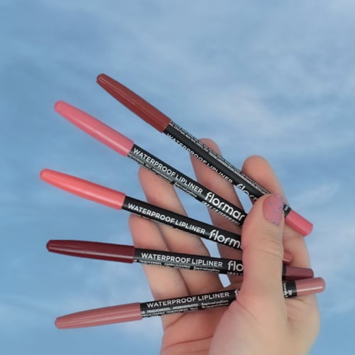 محدد شفايف من فلورمار الوان متعددة