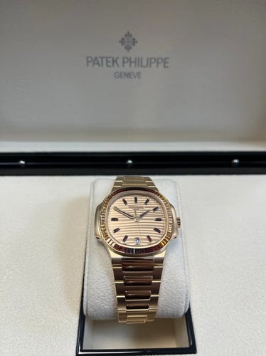 Patek Philippe Nautilus Automatic Rose Gold Baguet...