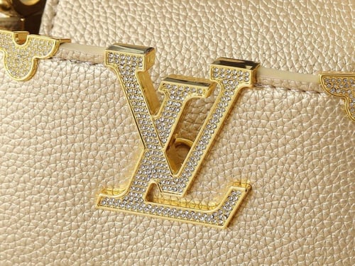 lv capucines Diamond