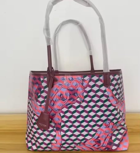 Loup noir tote