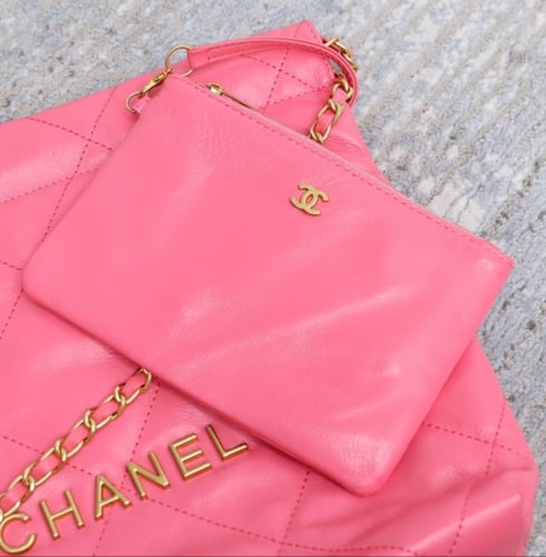 Chanel tote
