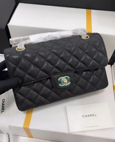 Chanel 23cm in caviar leather gold hardware