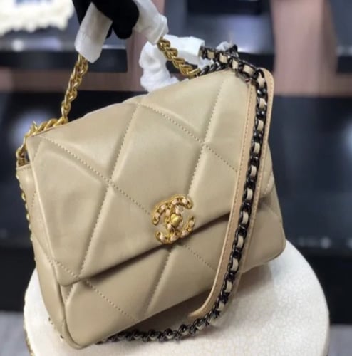 Chanel 22 26cm