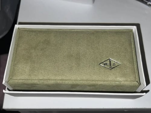 Vancleef white clover bracelet with box