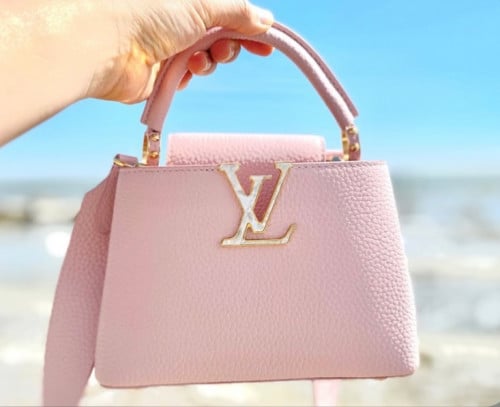 lv capucines mini