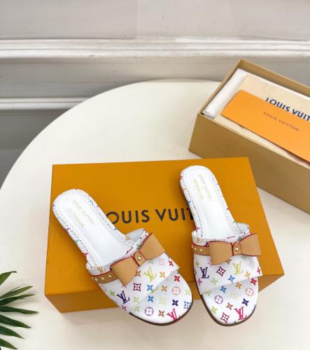 Lv murukami sandles with box