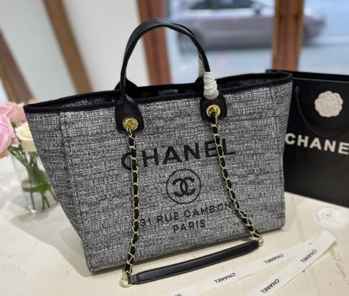 Chanel tote