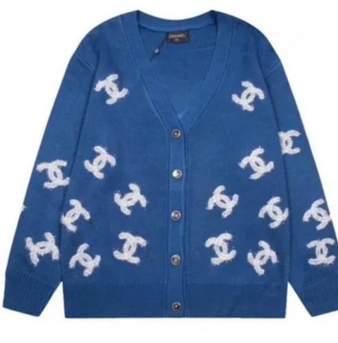 Chanel sweater