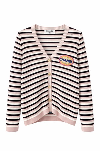 Chanel cardigan تسليم فوري