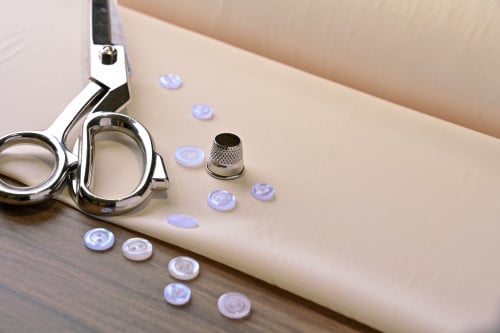 تفصيل ثوب رجالي قماش كوري سوبر رقم 175 أصفر غامق