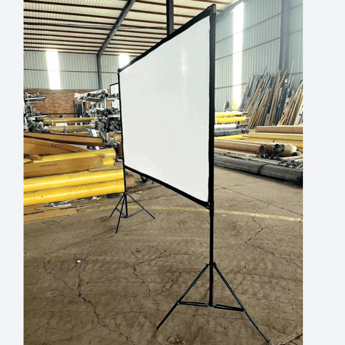 شاشة عرض بروجكتر محمولة مع حامل – مقاس 72 بوصة