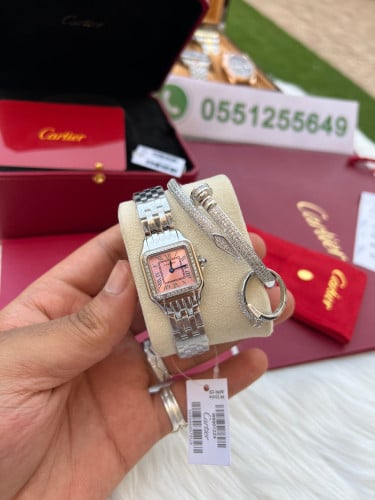 ساعة كارتير نسائي معا اسواره مجانيهCartier