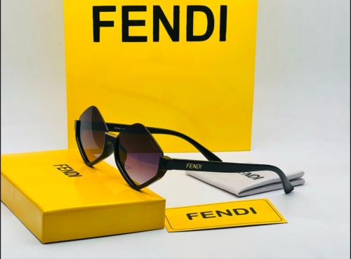 نظارات فيندي 4-الوان