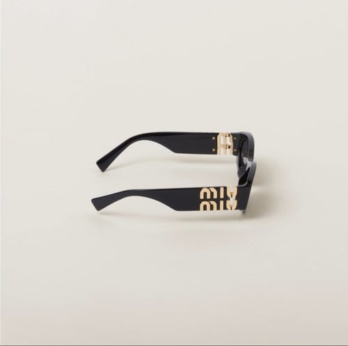 نظارات ميو ميو