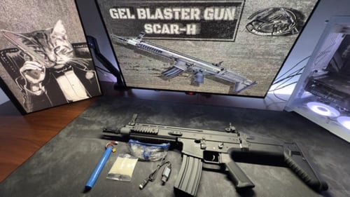 عرض المحارب الثنائي SCAR-H