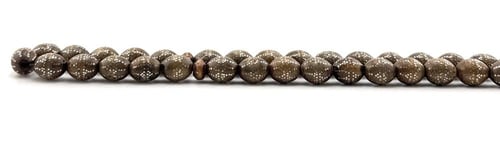 سبحة المرجان الذهبي المطعم بالفضة