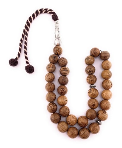 سبحة خشب العود الفيتنامي