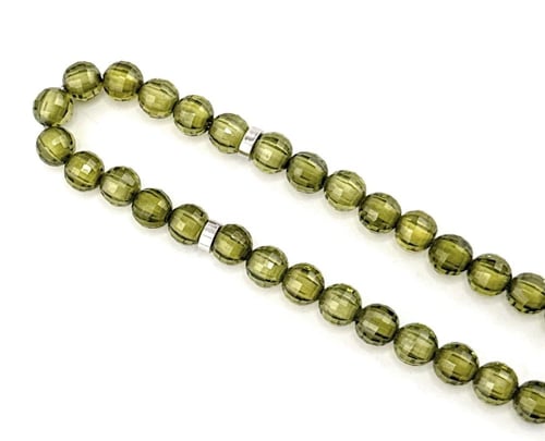 سبحة حجر الزركون الأخضر