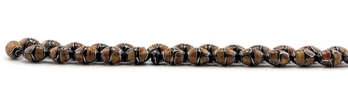 سبحة المرجان الاسود (اليسر) المطعمة بالكهرمان والف...