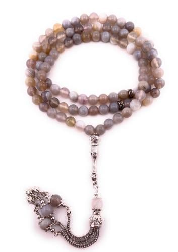 حجر العقيق الأبيض ( White Agate)
