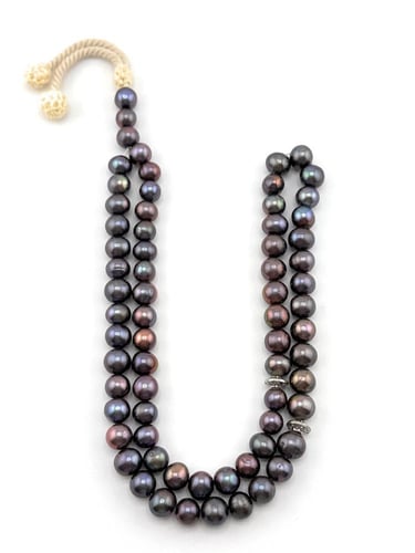 مسبحة اللؤلؤ الاسود الطبيعي